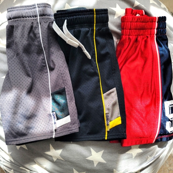 GAP Other - SET OF 3 GAP kids shorts. Size XS 4/5 red has some small pilling